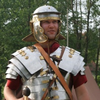 Šupinová, kroužková nebo lamelová zbroj? Čemu dávali přednost římští legionáři