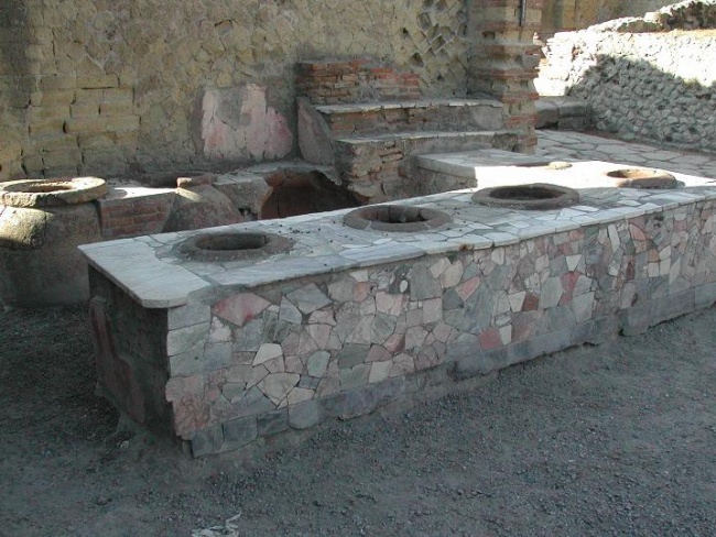 Thermopolium v Herculaneu.