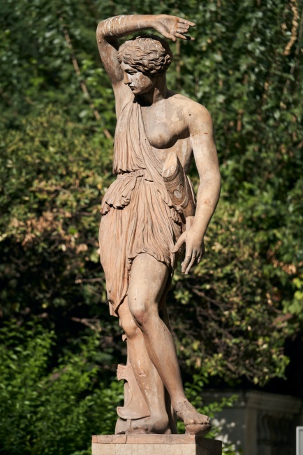 Socha Amazonky v Athénském muzeu.