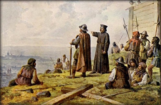 Jan Žižka s knězem Václavem Korandou roku 1420 hledí z Vítkova na Prahu.