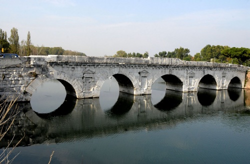 Tiberiův most.