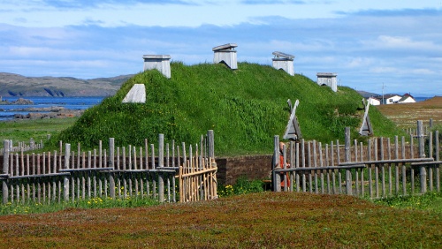 Rekonstrukce vikingského domu, Newfoundland.